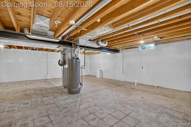 4433 Brighton Drive, Grand Blanc, MI 48439