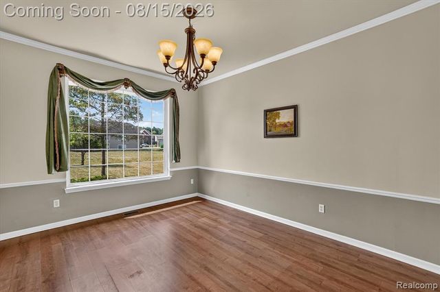 4433 Brighton Drive, Grand Blanc, MI 48439