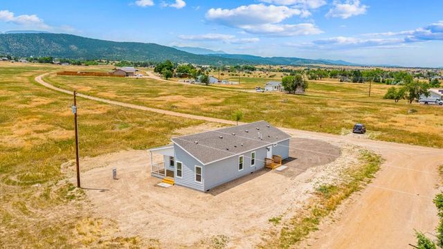 4828 Hicklin Dr, Colorado City, CO 81019