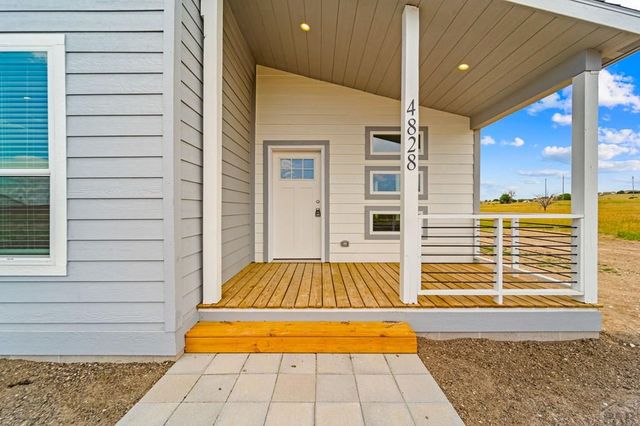 4828 Hicklin Dr, Colorado City, CO 81019