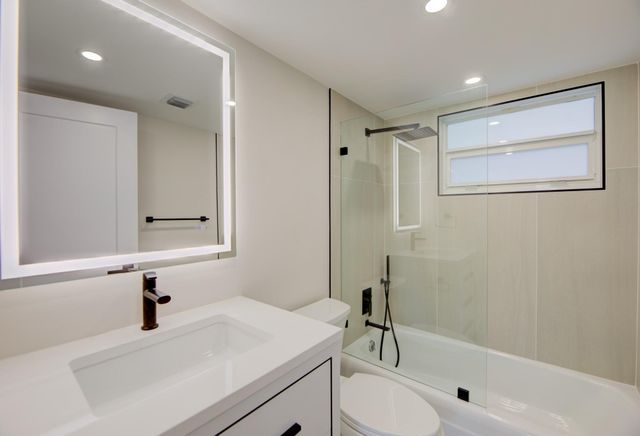 201 N Ocean Boulevard 207, Pompano Beach, FL 33062