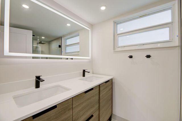 201 N Ocean Boulevard 207, Pompano Beach, FL 33062