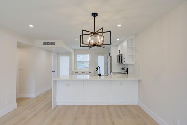 201 N Ocean Boulevard 207, Pompano Beach, FL 33062