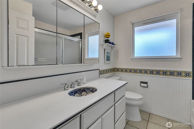 1708 5th Street NE, Auburn, WA 98002