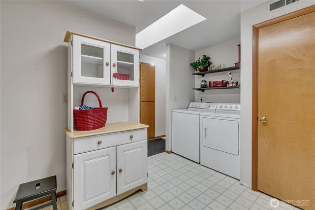 1708 5th Street NE, Auburn, WA 98002