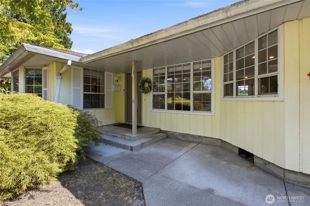 1708 5th Street NE, Auburn, WA 98002