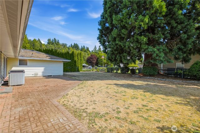 1708 5th Street NE, Auburn, WA 98002