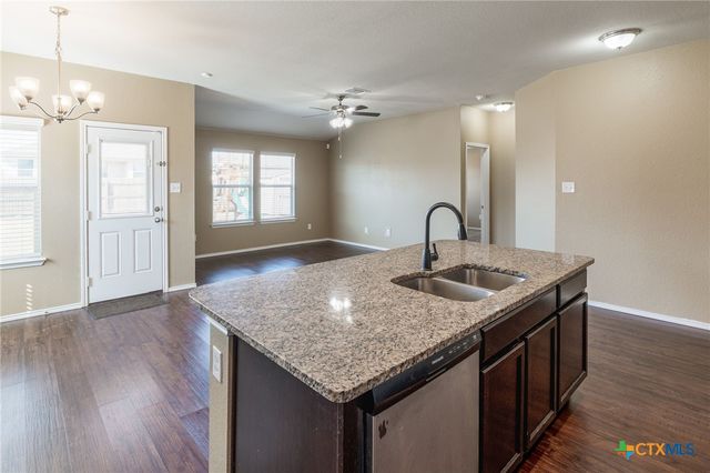 2303 Pintail Loop, Copperas Cove, TX 76522