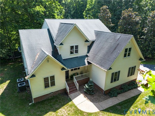 16184 Point Beverley Ct, Montpelier, VA 23192