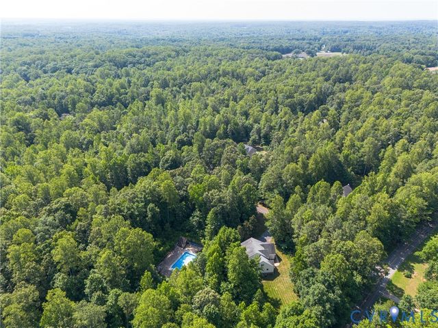 16184 Point Beverley Ct, Montpelier, VA 23192