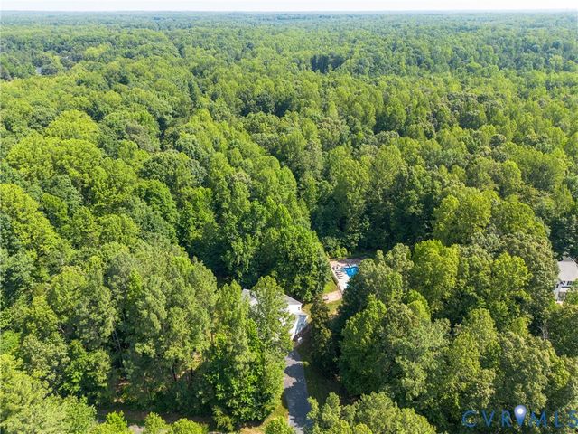 16184 Point Beverley Ct, Montpelier, VA 23192
