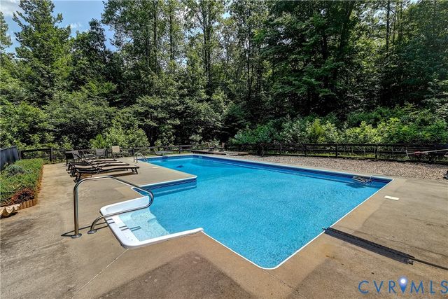 16184 Point Beverley Ct, Montpelier, VA 23192