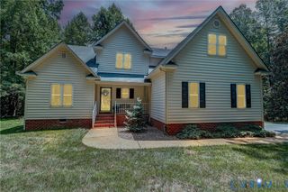 16184 Point Beverley Ct, Montpelier, VA 23192