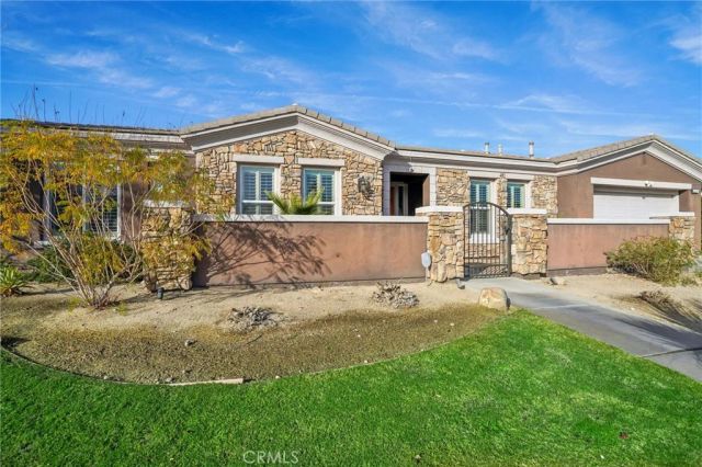 1420 E Via Escuela, Palm Springs, CA 92262