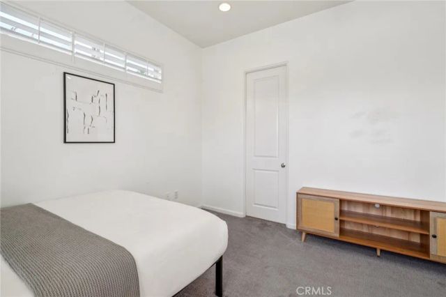 1420 E Via Escuela, Palm Springs, CA 92262