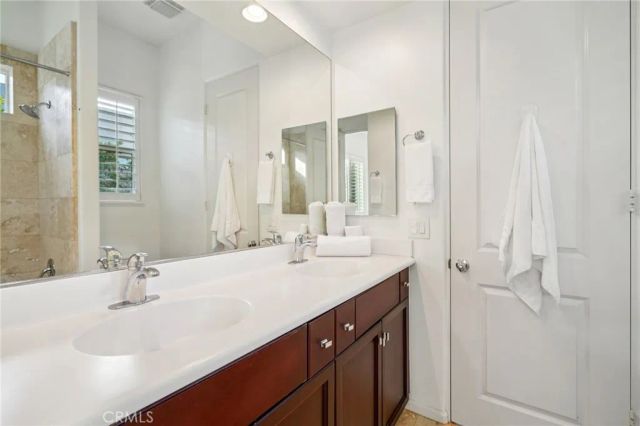 1420 E Via Escuela, Palm Springs, CA 92262