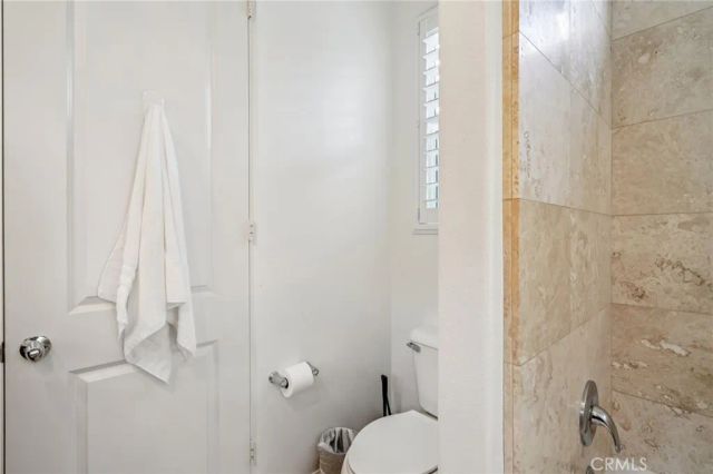 1420 E Via Escuela, Palm Springs, CA 92262