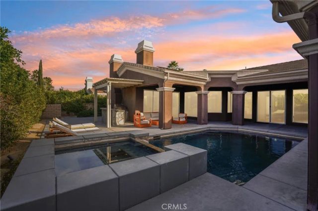 1420 E Via Escuela, Palm Springs, CA 92262