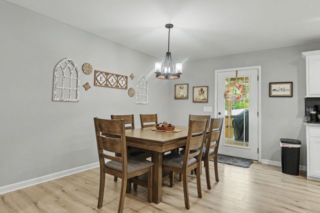 378 Randall Ln, Manchester, TN 37355