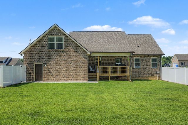 378 Randall Ln, Manchester, TN 37355