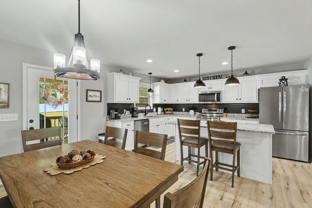 378 Randall Ln, Manchester, TN 37355