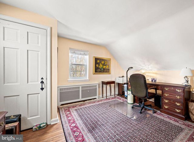 111 CHESNEY LN, Erdenheim, PA 19038