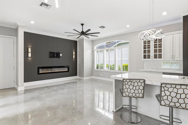 6862 Houlton Circle, Lake Worth, FL 33467