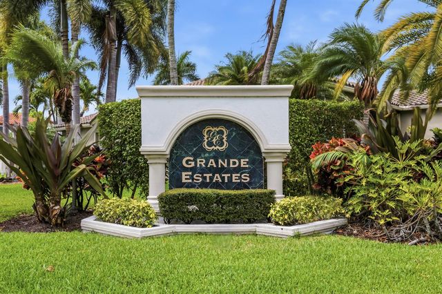 6862 Houlton Circle, Lake Worth, FL 33467