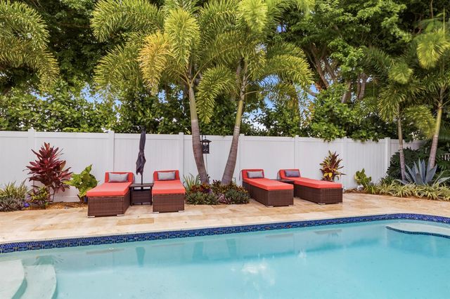 6862 Houlton Circle, Lake Worth, FL 33467