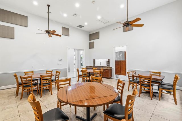 6862 Houlton Circle, Lake Worth, FL 33467
