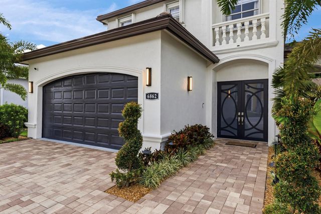 6862 Houlton Circle, Lake Worth, FL 33467