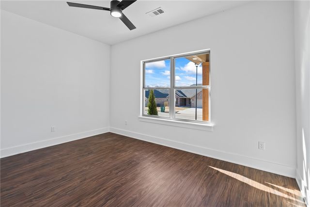 90 W Watson Lane, Farmington, AR 72730