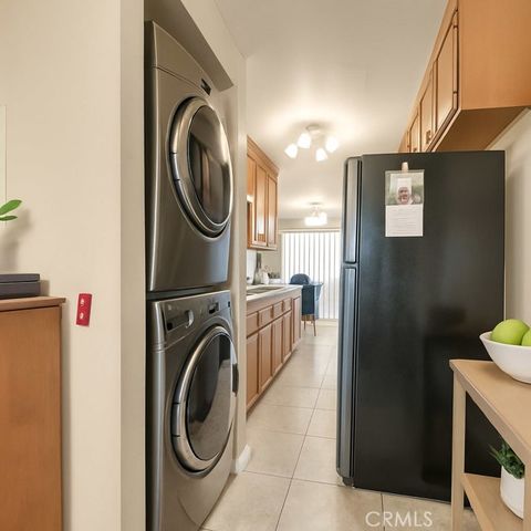 10720 Knott, Stanton, CA 90680