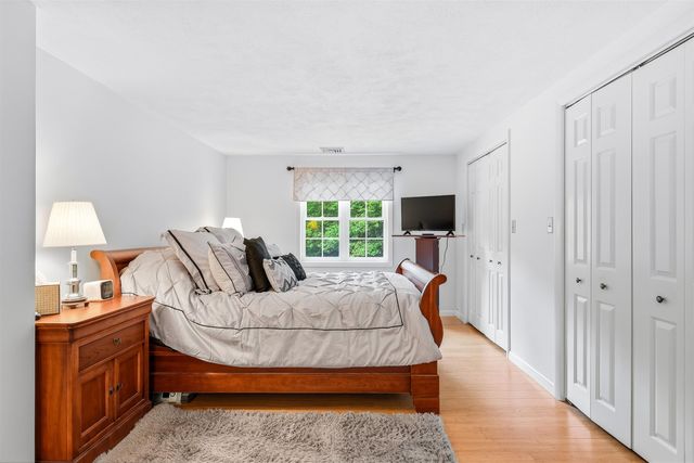 34 Old Stage Road, Hampton Falls, NH 03844