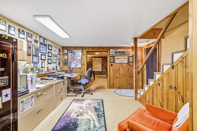 34 Old Stage Road, Hampton Falls, NH 03844