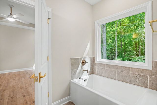 1222 Rooster Ridge, Pleasant View, TN 37146
