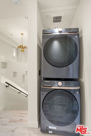 1021 N Ogden Drive PH 7, West Hollywood, CA 90046