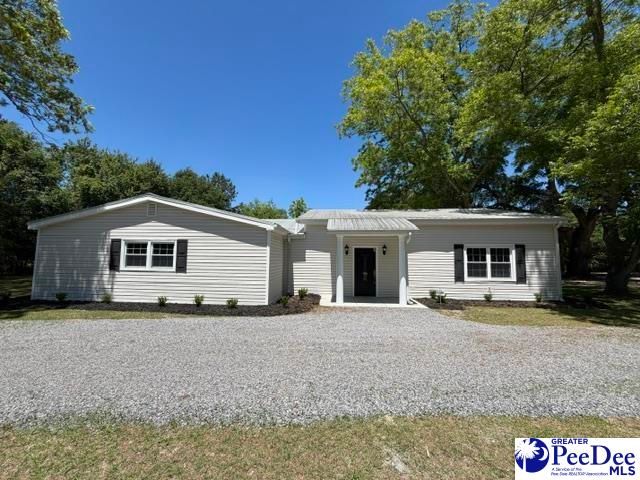 1523 John C. Calhoun Road, Florence, SC 29506