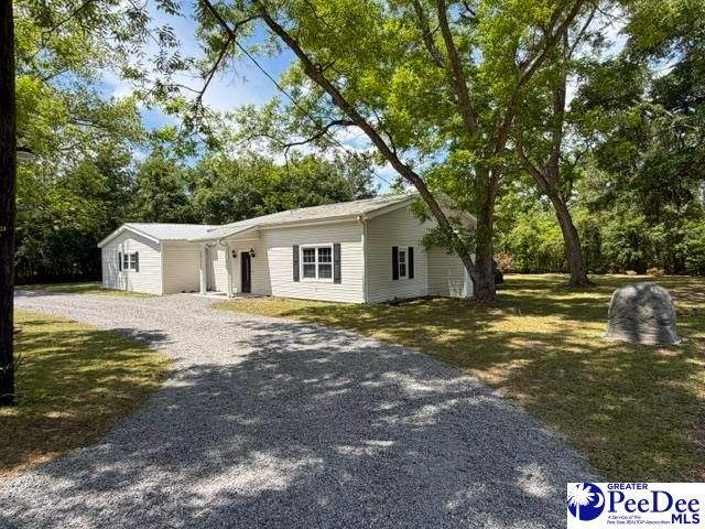1523 John C. Calhoun Road, Florence, SC 29506