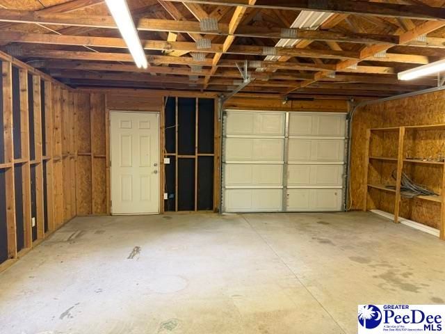1523 John C. Calhoun Road, Florence, SC 29506