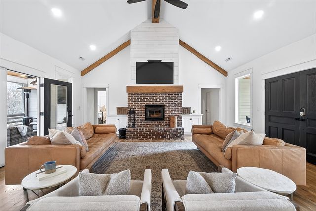 8151 Spanker Ridge Drive, Bentonville, AR 72712