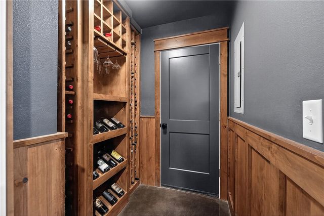 8151 Spanker Ridge Drive, Bentonville, AR 72712