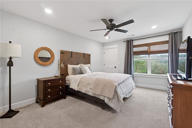 8151 Spanker Ridge Drive, Bentonville, AR 72712