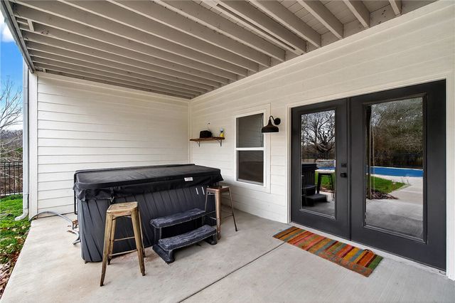 8151 Spanker Ridge Drive, Bentonville, AR 72712