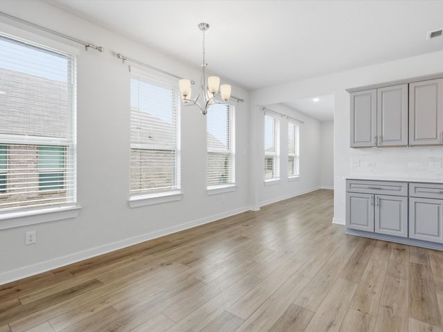 413 Vawter Drive, Van Alstyne, TX 75495