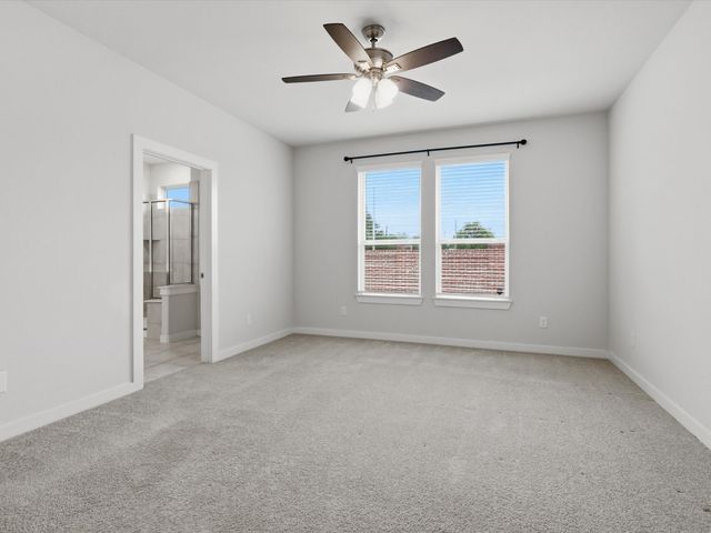 413 Vawter Drive, Van Alstyne, TX 75495