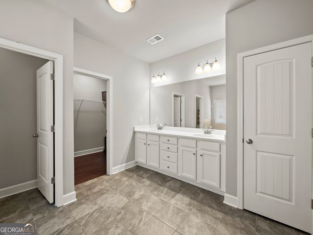2223 Huntingdon Court, Gainesville, GA 30506