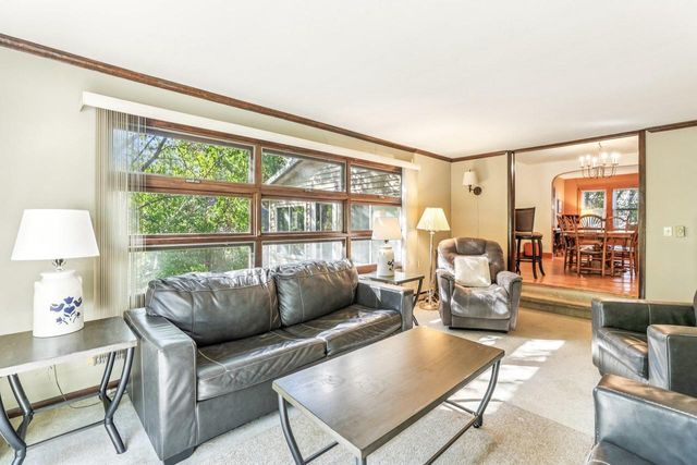 325 Warren Avenue, Reedsburg, WI 53959