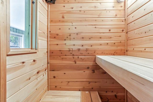 325 Warren Avenue, Reedsburg, WI 53959