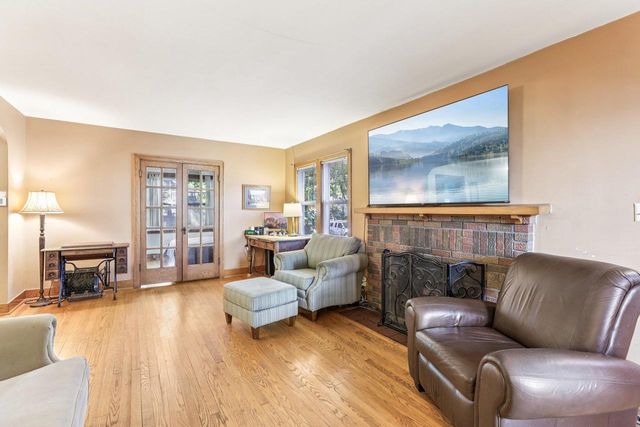 325 Warren Avenue, Reedsburg, WI 53959